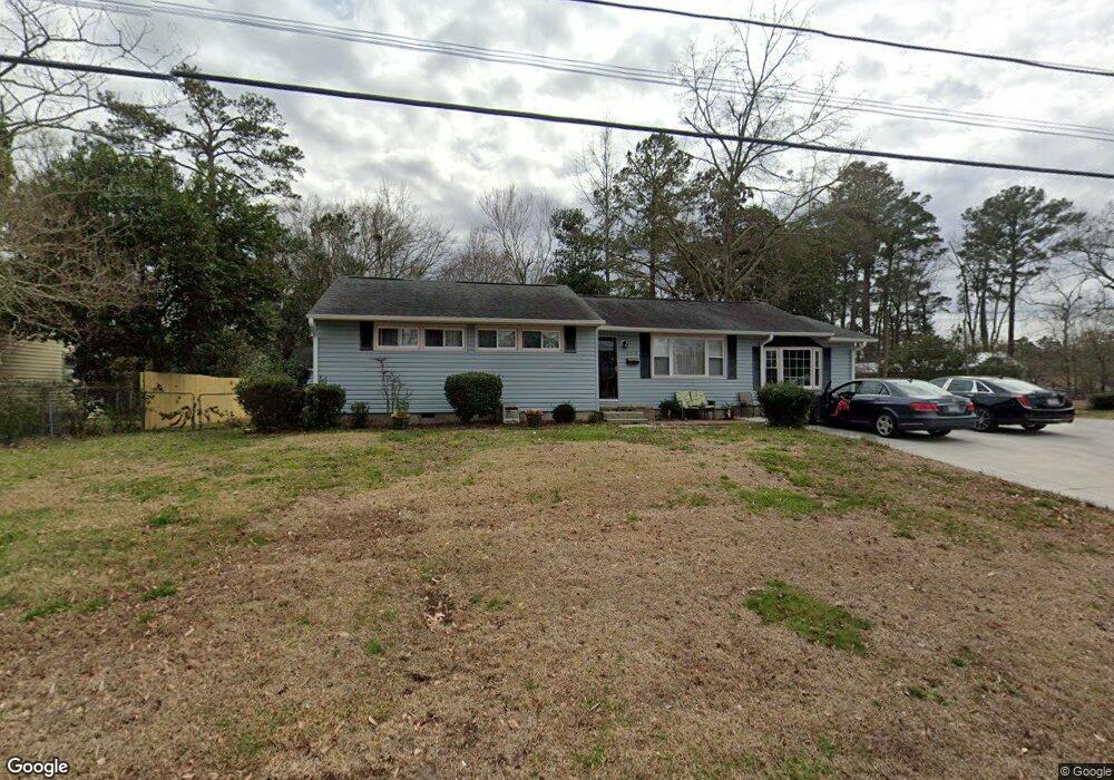 800 Davis St, Jacksonville, NC 28540 - photo 1