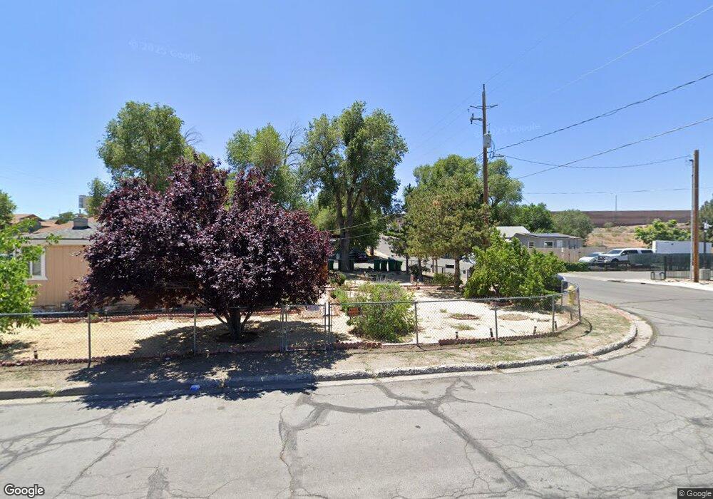 2583 E Cygnett unit 2, Sparks, NV 89431 - photo 1