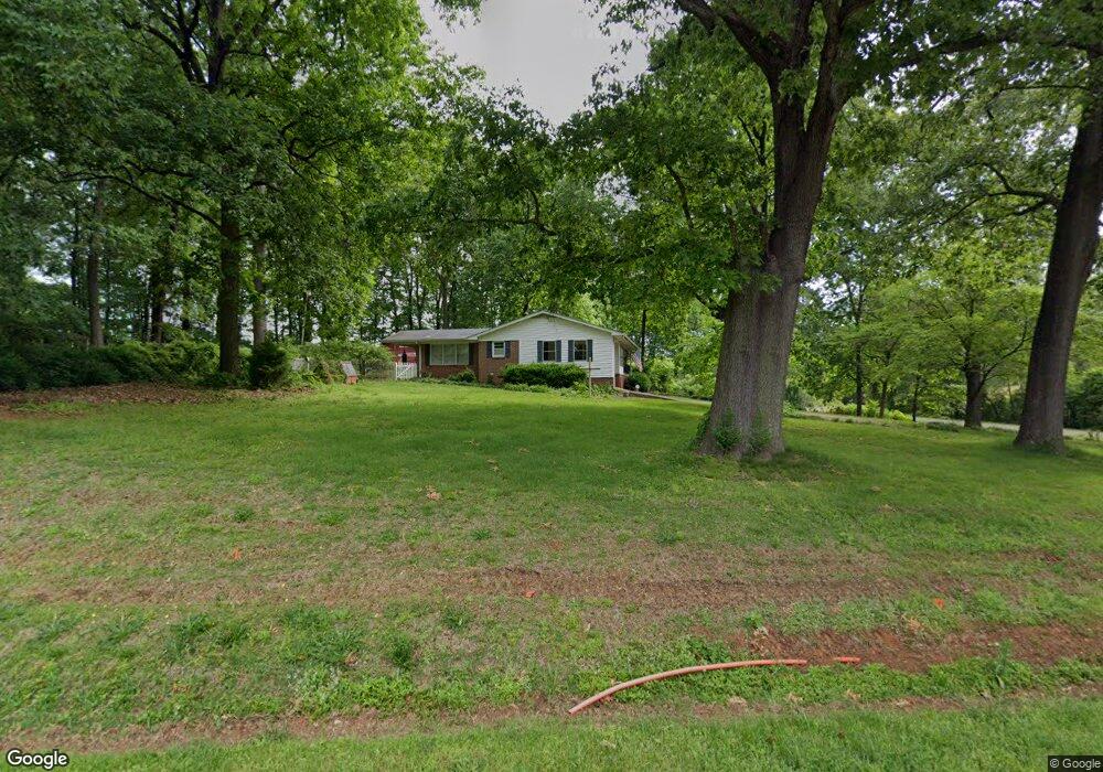 2654 Highway 320, Carnesville, GA 30521 - photo 1