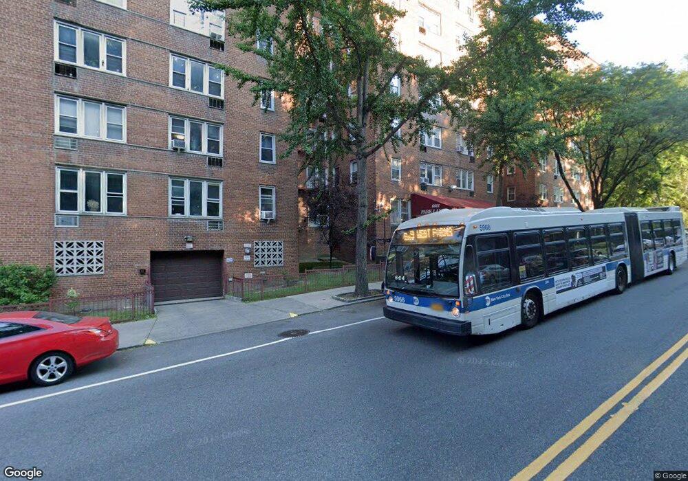 Park Lane unit 7D, Bronx, NY 10471 - photo 1