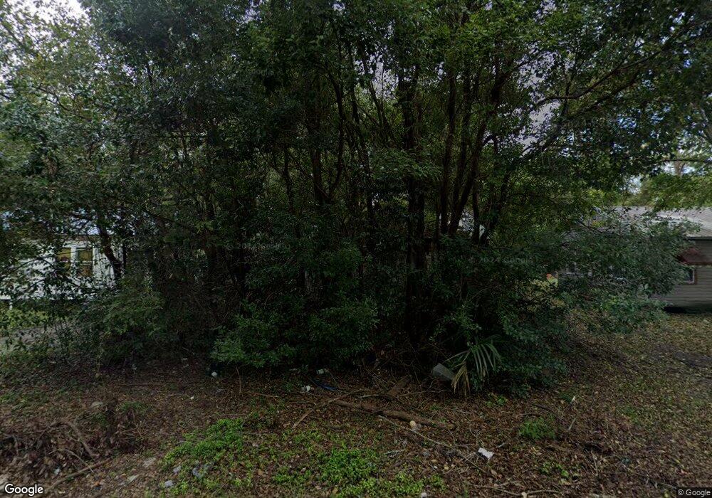 3509 Gordon St, Brunswick, GA 31520 - photo 1