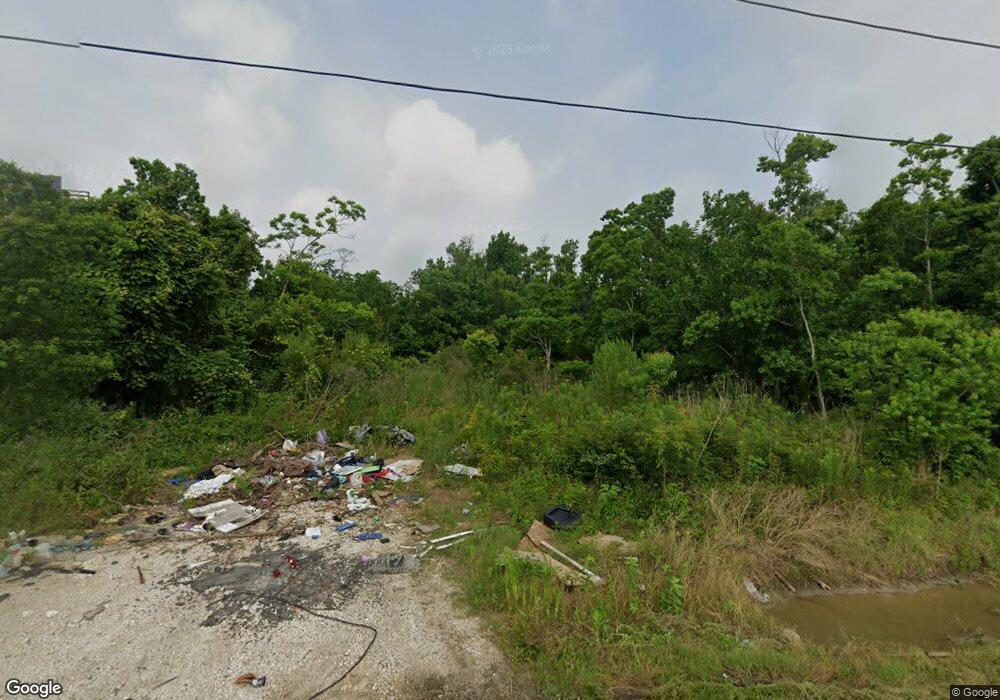 3338 Swanson Ln, Lake Charles, LA 70601 - photo 1