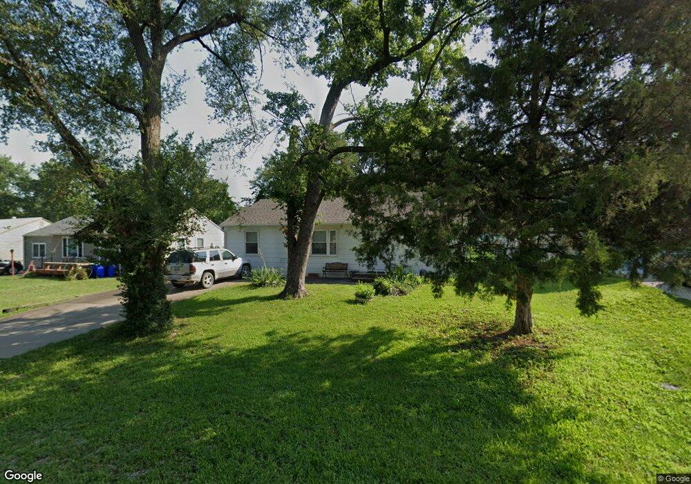 11618 W 68th Place, Shawnee, KS 66203 - photo 1