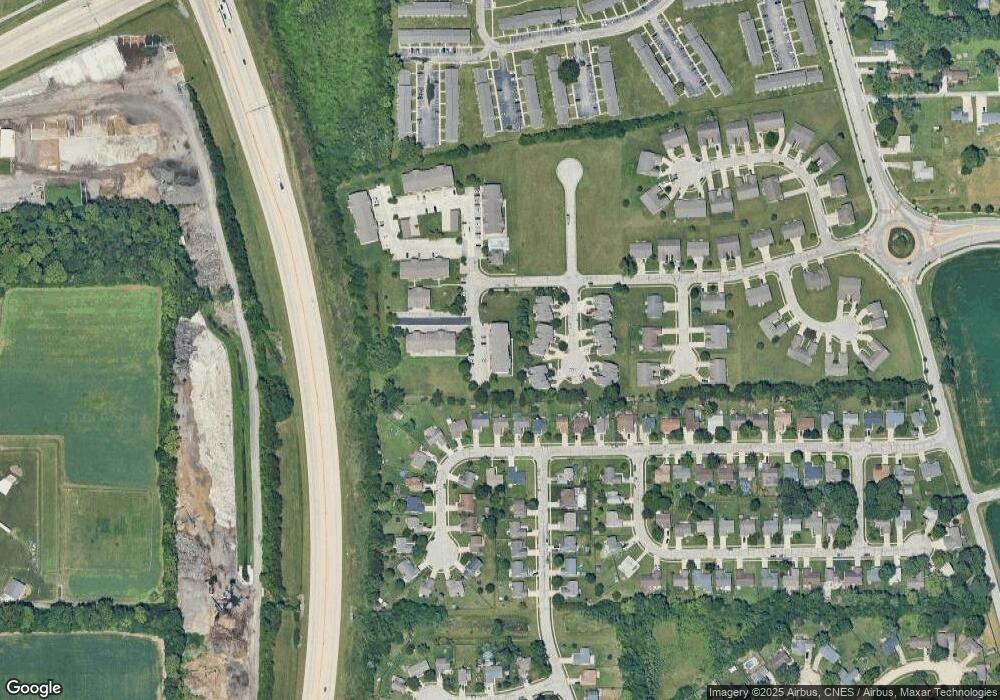 401 Brunswick Dr, Lafayette, IN 47909 - photo 1