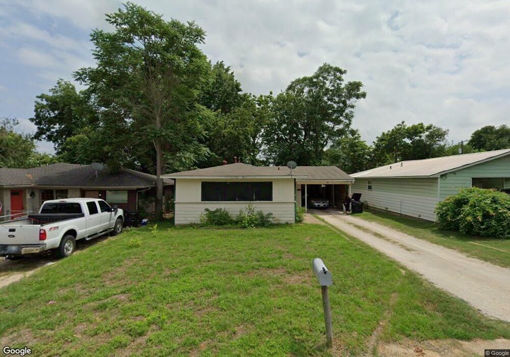740 W Bullock St, Denison, TX 75020 - photo 1