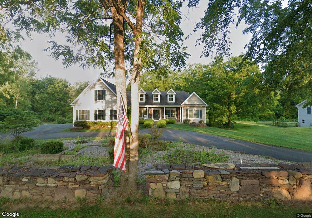 35 Duncaster Rd, Bloomfield, CT 06002 - photo 1