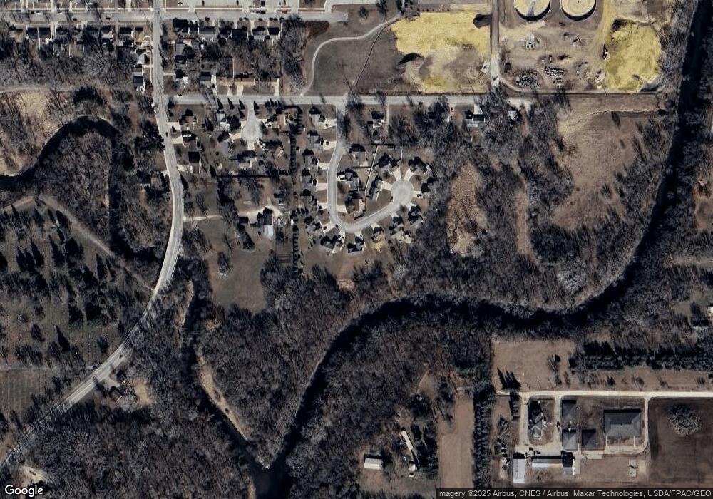 211 17th Place SW, Austin, MN 55912 - photo 1