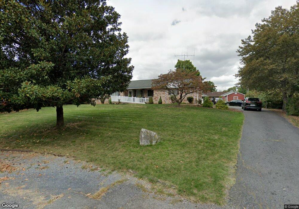 960 Wrenway Dr, Harrisonburg, VA 22802 - photo 1