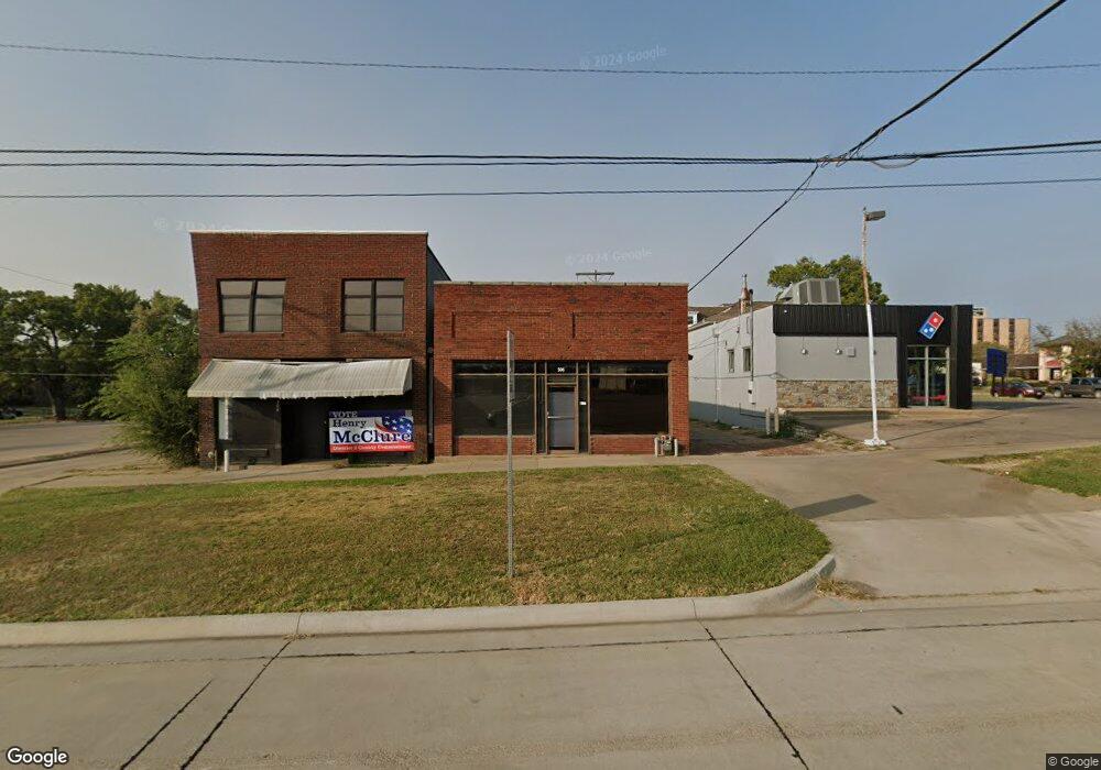 506 SW 8th Ave, Topeka, KS 66603 - photo 1