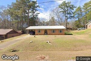 111 Candace St, Newton, MS 39345