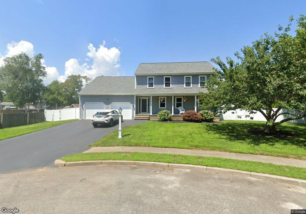 92 Mellon Rd, Warwick, RI 02889 - photo 1