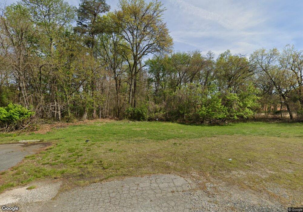 4911 Saint Barnabas Rd, Temple Hills, MD 20748 - photo 1