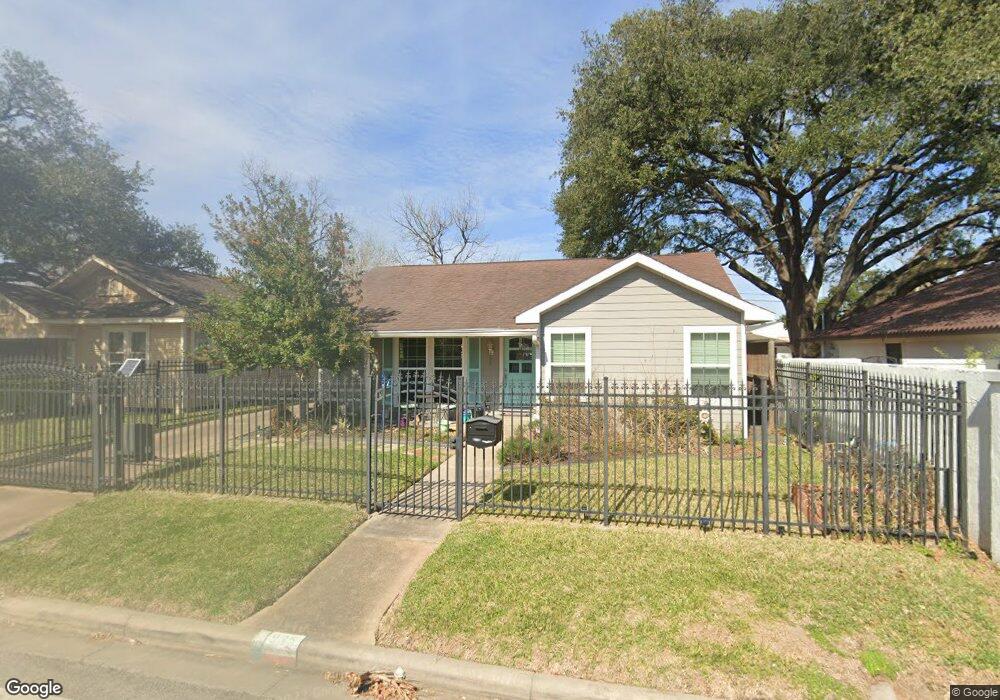935 E 14th St, Houston, TX 77009 - photo 1