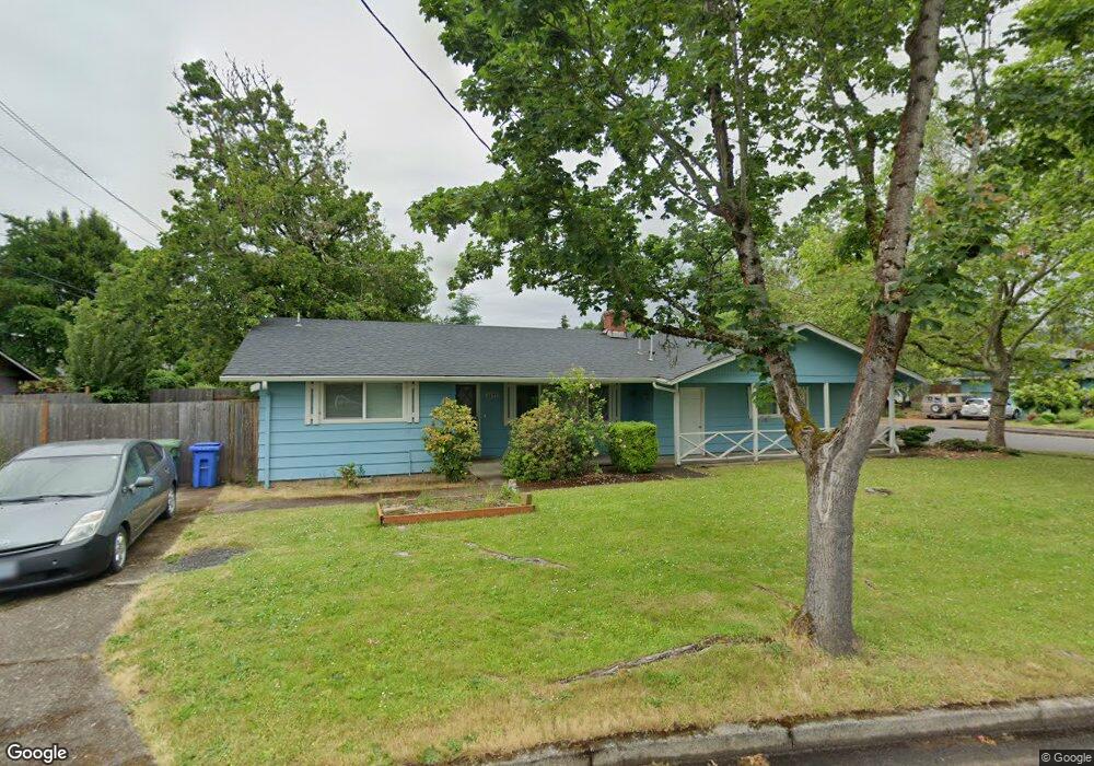 2495 Jeppesen Acres Rd, Eugene, OR 97401 - photo 1