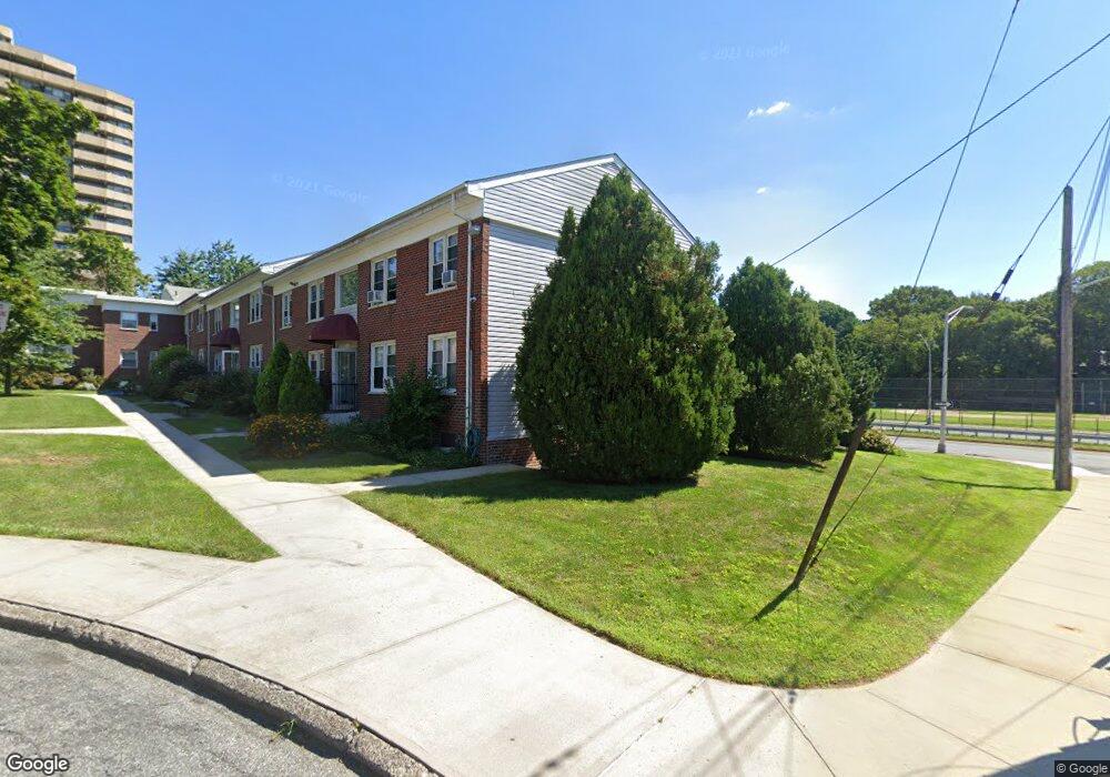 14 Stokes Rd unit 1A, Yonkers, NY 10710 - photo 1