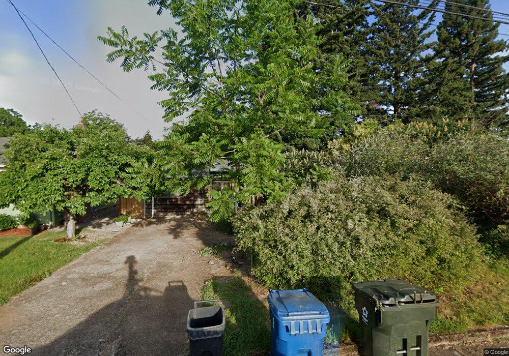 2125 University St SE, Salem, OR 97302 - photo 1