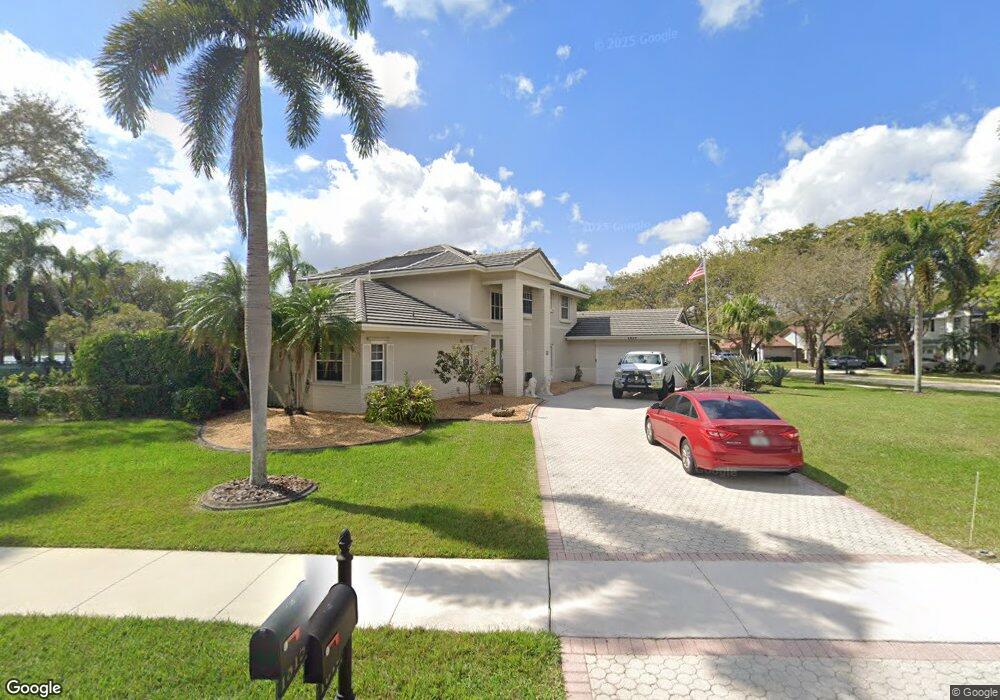 1815 SW 101st Ave, Davie, FL 33324 - photo 1