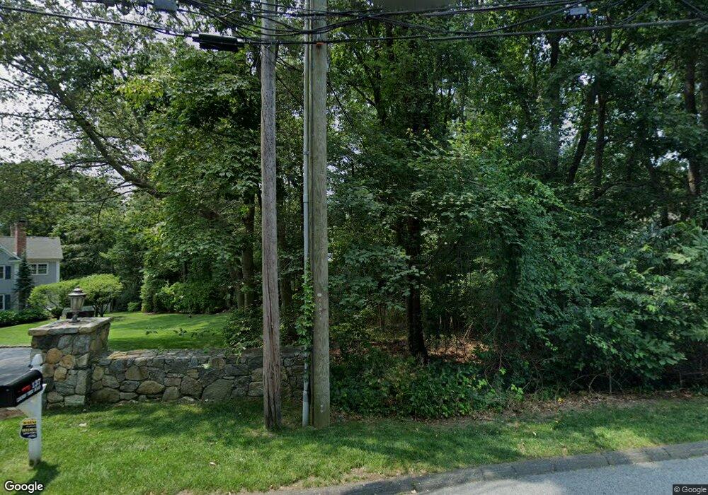 141 Linden Tree Rd, Wilton, CT 06897 - photo 1