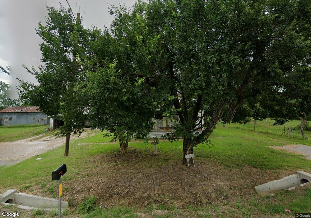 810 N Main St, Ector, TX 75439 - photo 1