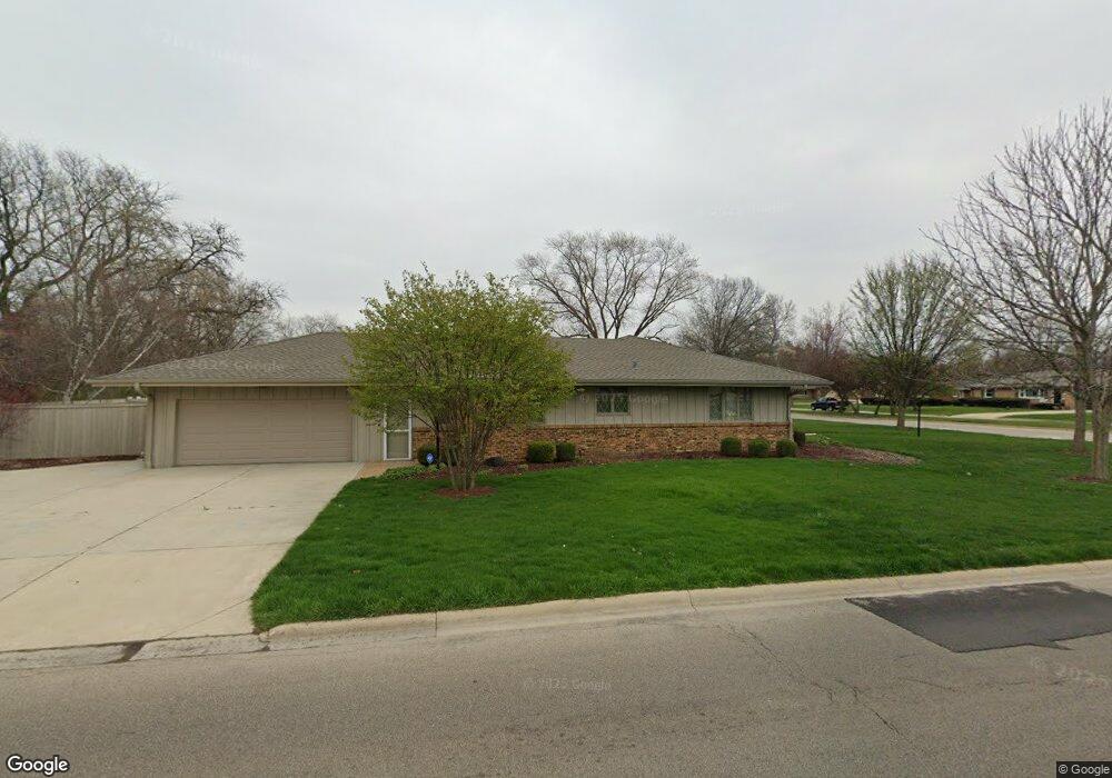 1745 W Downer Place, Aurora, IL 60506 - photo 1