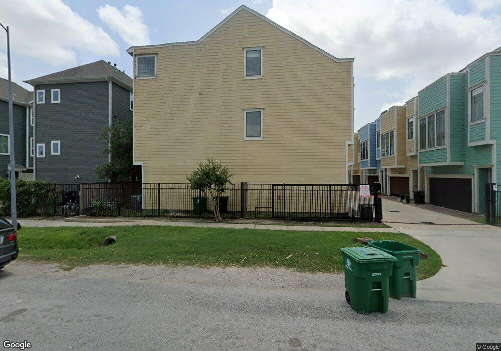 318 W 28th St unit D, Houston, TX 77008 - photo 1