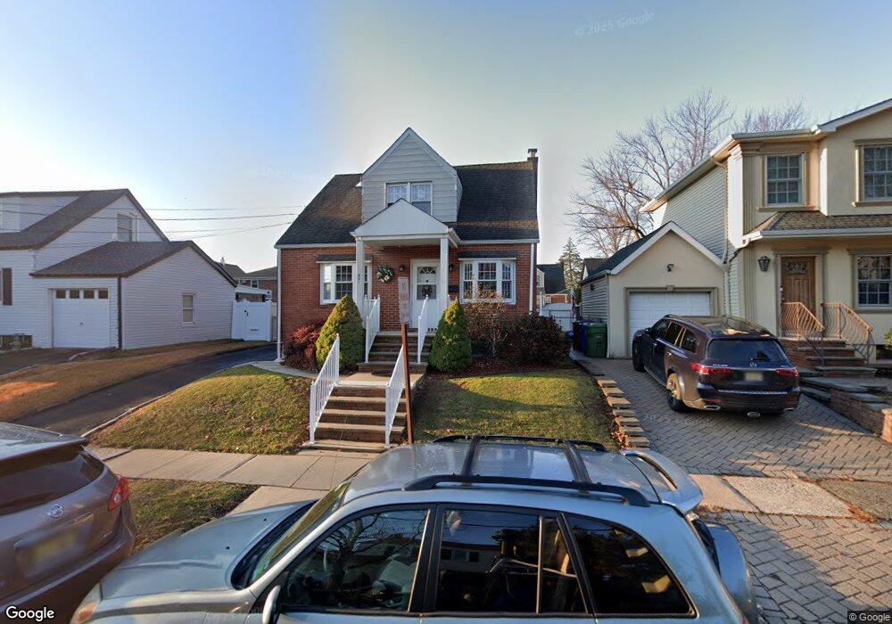 431 Lafayette St, Linden, NJ 07036 - photo 1