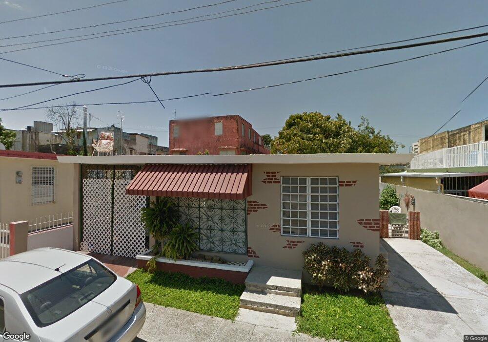 13 Calle A, Bayamon, PR 00959 - photo 1