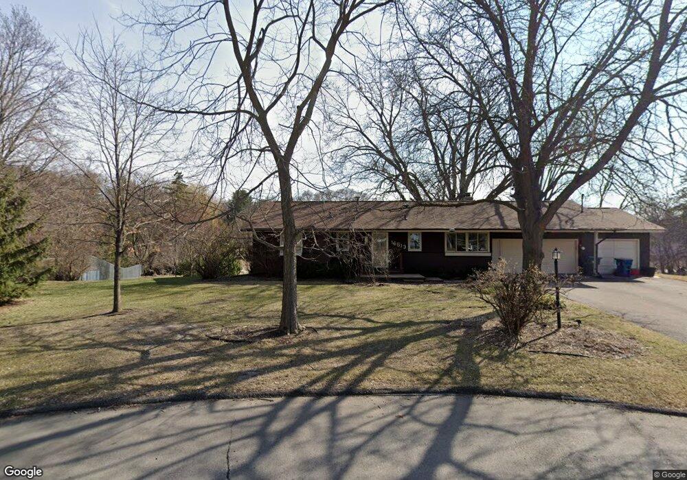 16513 Elm Cir, Minnetonka, MN 55345 - photo 1