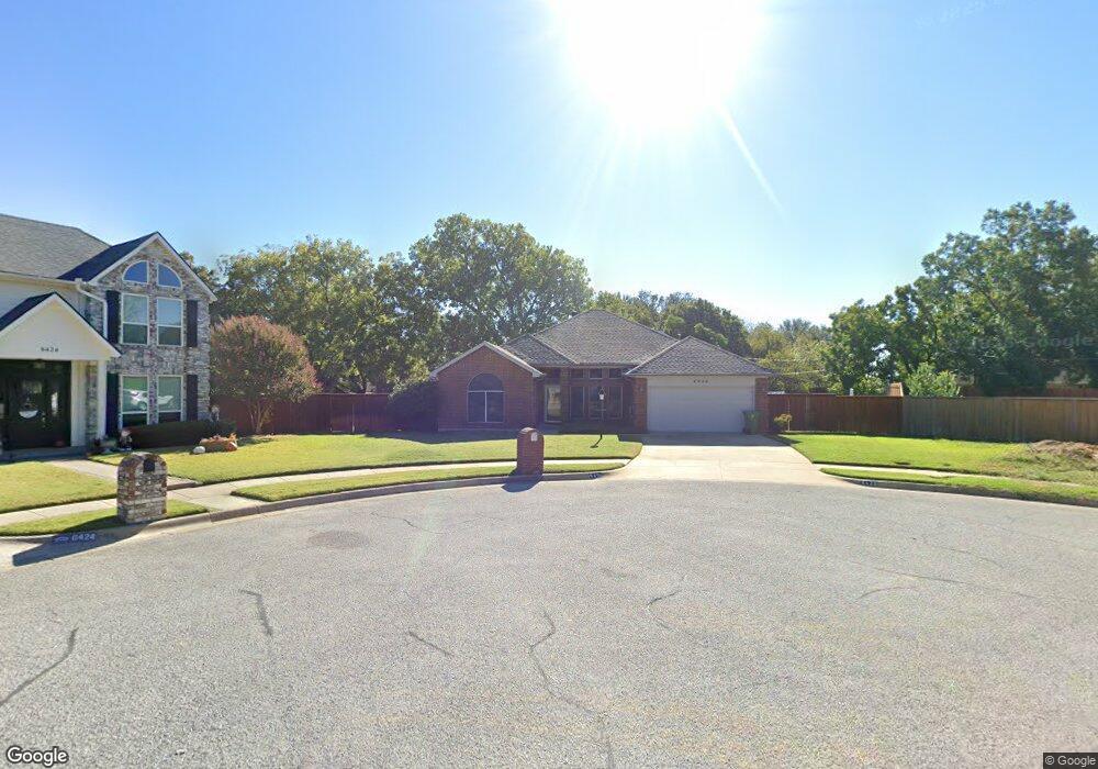 6420 Amundson Rd, North Richland Hills, TX 76182 - photo 1