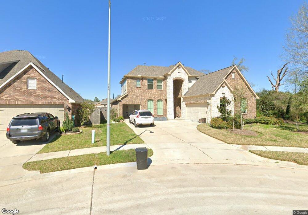 11102 English Holly Ct, Tomball, TX 77375 - photo 1