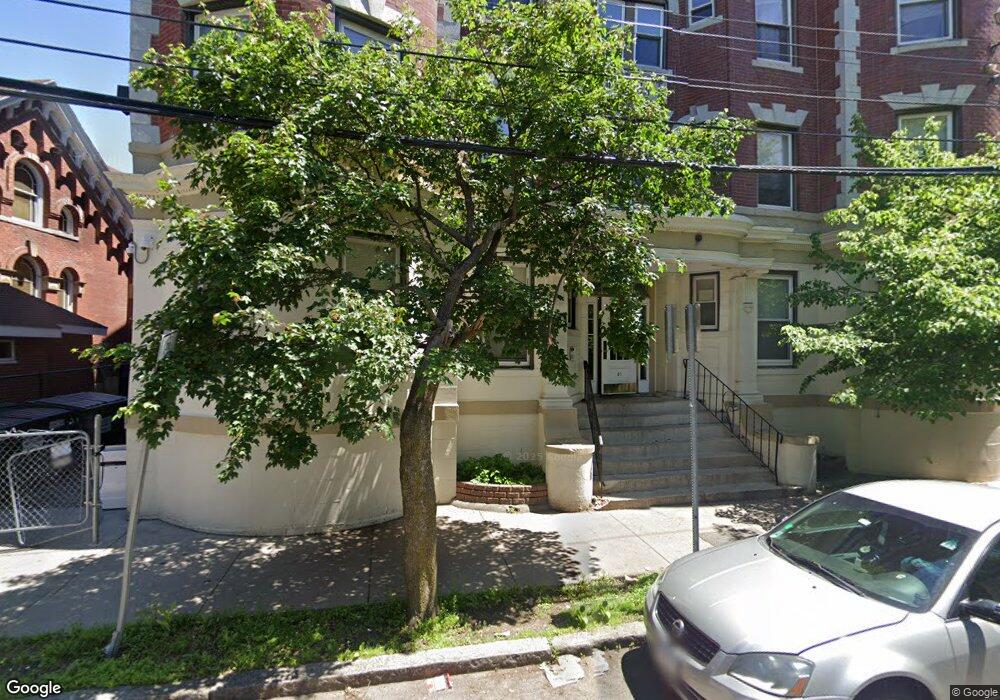 20 Huss Ct unit 206, Lynn, MA 01905 - photo 1