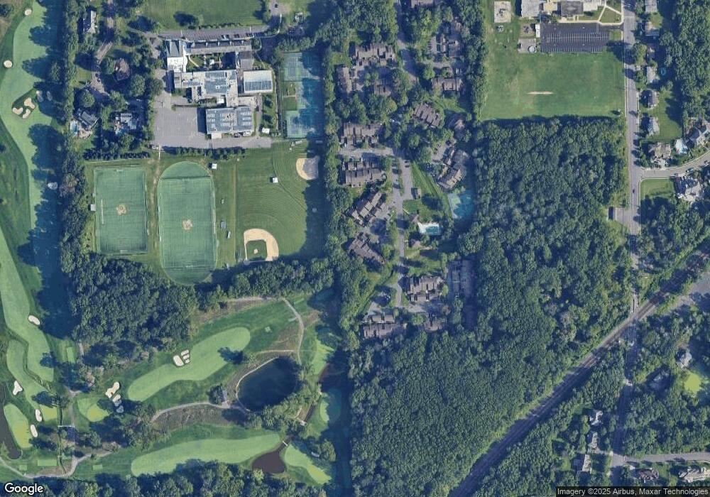 146 Maplewood Ct, Edison, NJ 08820 - photo 1