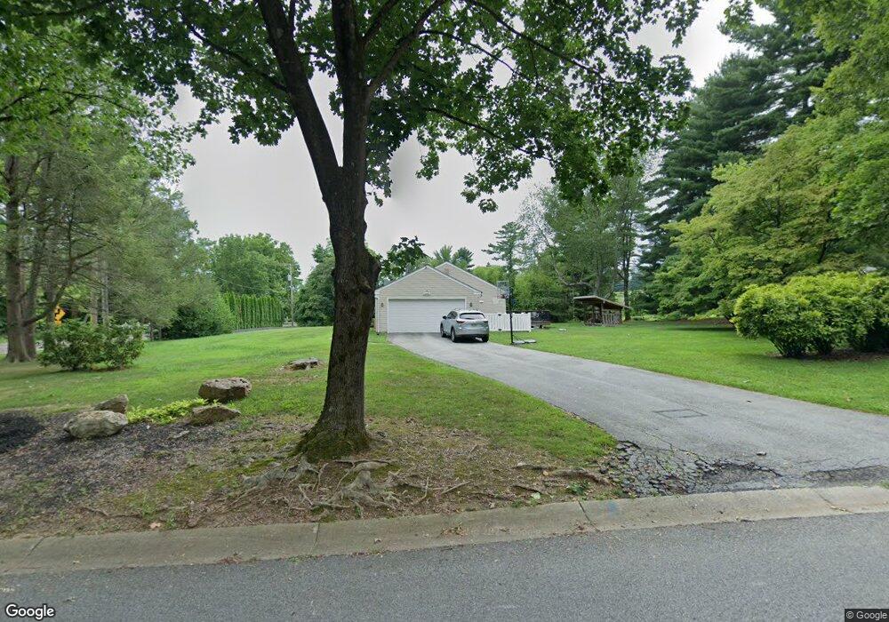 1096 Powderhorn Dr, Glen Mills, PA 19342 - photo 1