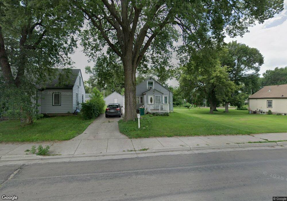 417 Garfield Ave, Albert Lea, MN 56007 - photo 1