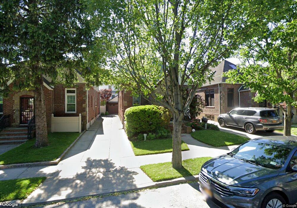 2616 166th St, Flushing, NY 11358 - photo 1