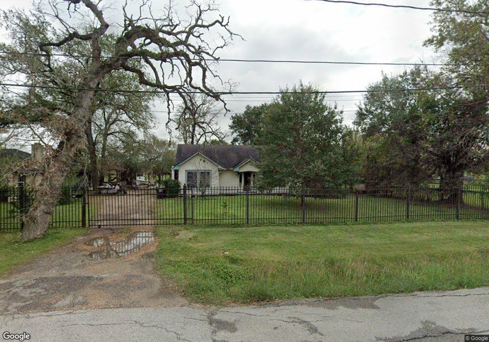 8152 River Dr, Houston, TX 77017 - photo 1