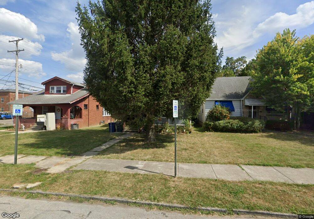 576 Chestershire Rd, Columbus, OH 43204 - photo 1