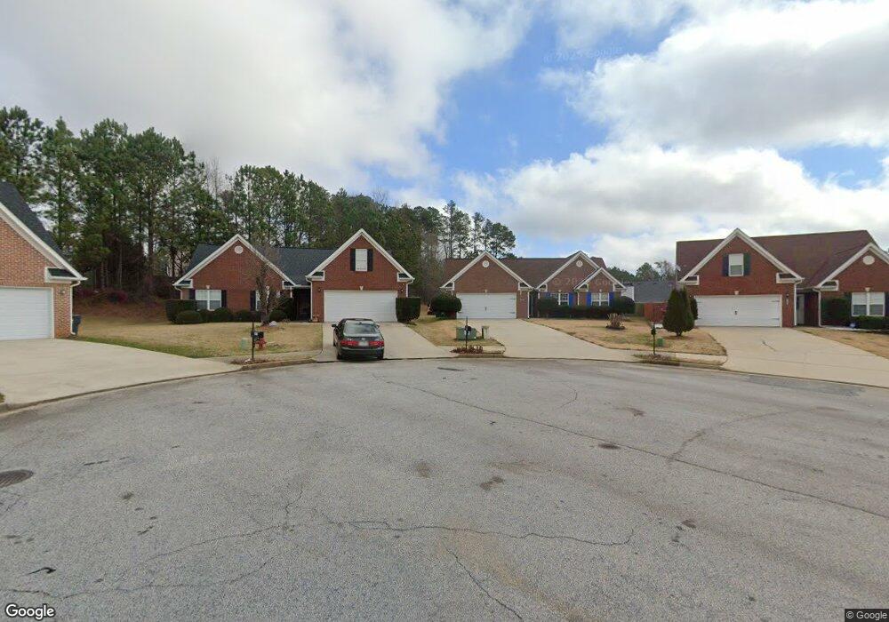 1612 Lady Maria Ct, Locust Grove, GA 30248 - photo 1