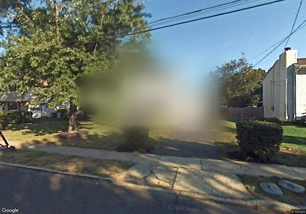 134 Osceola Ave, Middlesex, NJ 08846 - photo 1