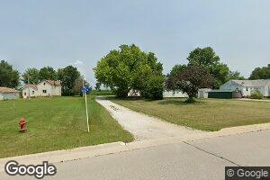 1205 Foch St, Gowrie, IA 50543