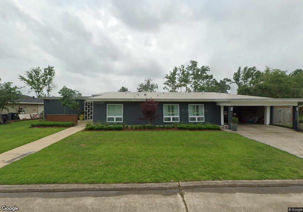 907 Treasure Ln, Lake Charles, LA 70605 - photo 1