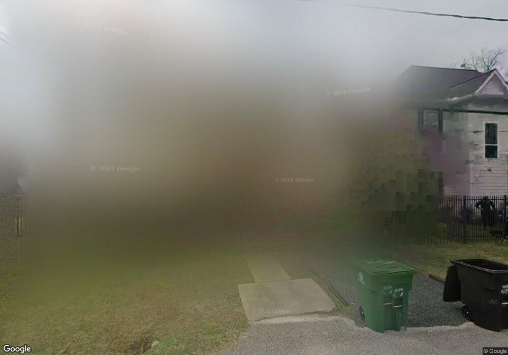 2621 Arlington St, Houston, TX 77008 - photo 1