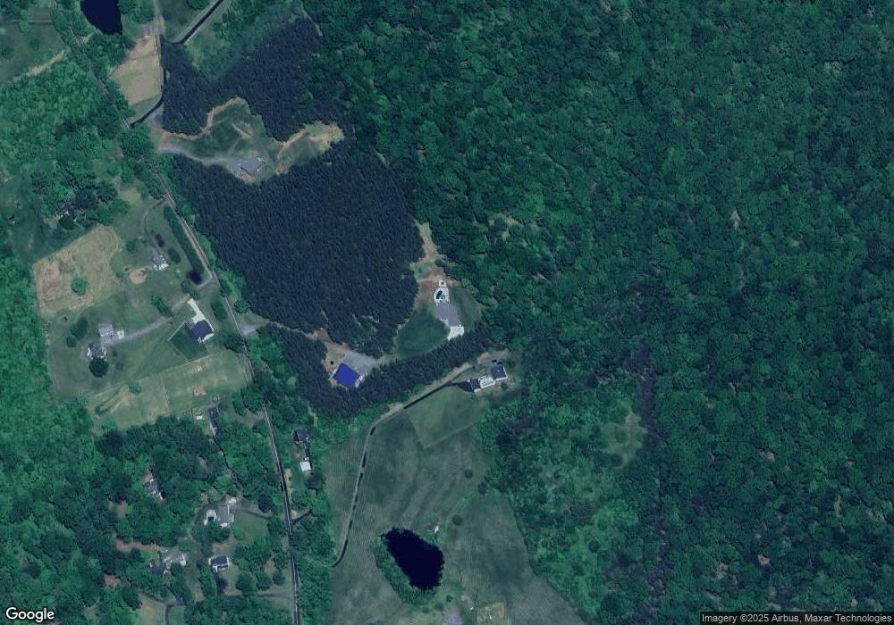 6335 Georgetown Rd, Broad Run, VA 20137 - photo 1