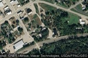 120 E 1st St, Morton, MN 56270