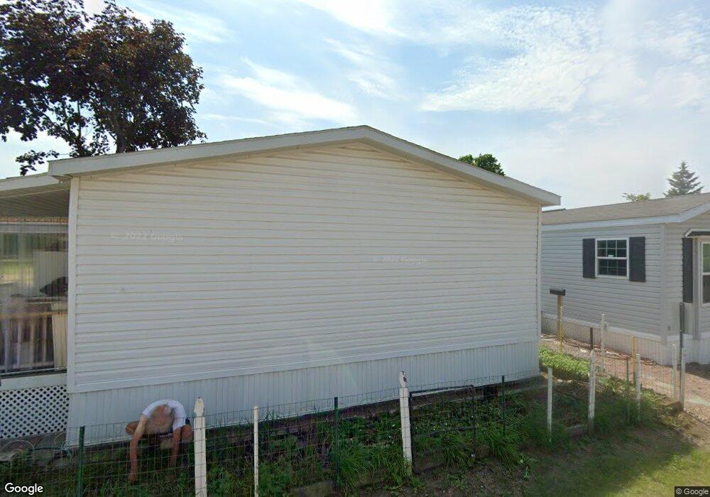 6 Avenue B, Burlington, VT 05408 - photo 1