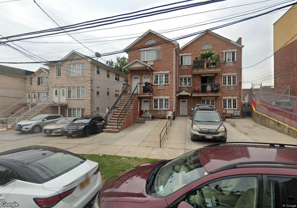 9218 195th Place, Jamaica, NY 11423 - photo 1