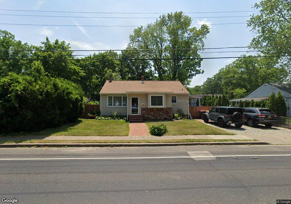 352 Franklin Ave, West Berlin, NJ 08091 - photo 1