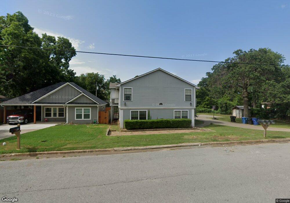 924 W Coffin St unit 201, Denison, TX 75020 - photo 1