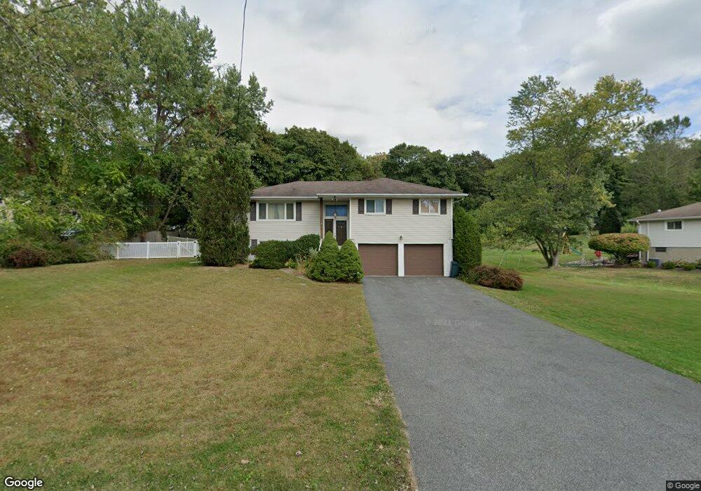 1 Minkel Rd, Ossining, NY 10562 - photo 1