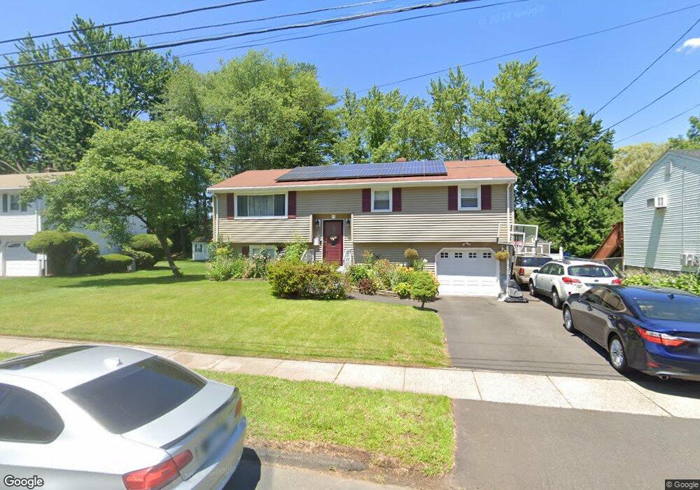 22 Forest Ln, Bloomfield, CT 06002 - photo 1